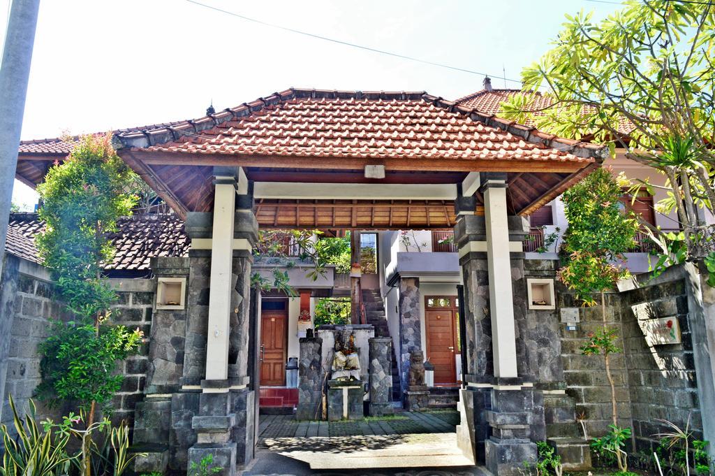 Yulia 2 Homestay Sanur Exterior foto
